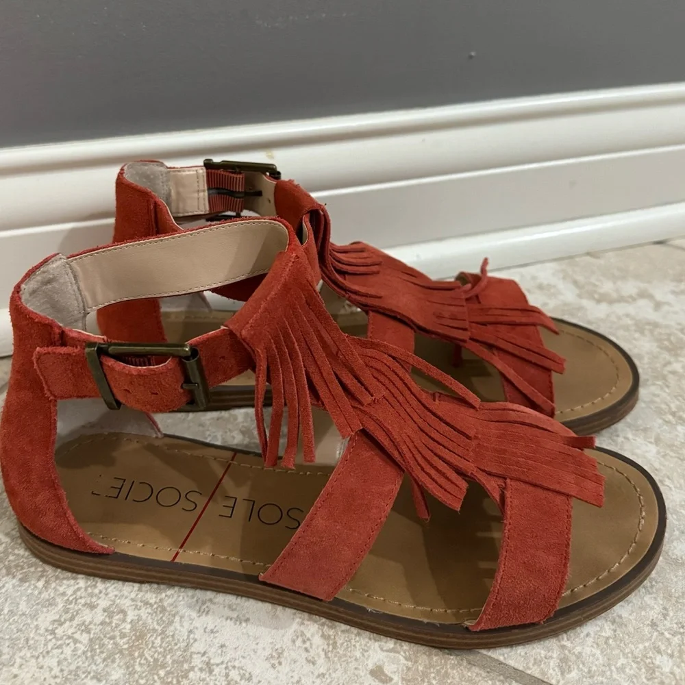 Sole Society Burnt Red Sandals Size 8.5 - Picture 1 of 1
